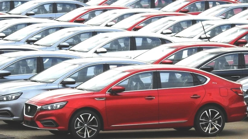 Türkiye'de İkinci Elde En Hızlı Değer Kaybeden Otomobiller Belli Oldu: Alan Bin Pişman Oluyor - Resim: 7