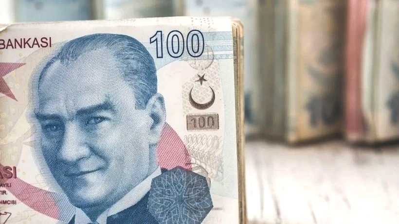 Bankaya Parasını Koyan Resmen Maaşa Bağlanıyor! İşte Banka Banka Mevduat Faizi Getirisi... - Resim: 2