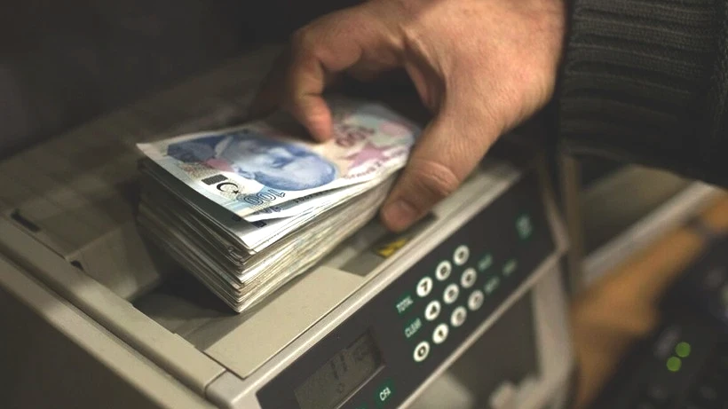 Bankaya Parasını Koyan Resmen Maaşa Bağlanıyor! İşte Banka Banka Mevduat Faizi Getirisi... - Resim: 4